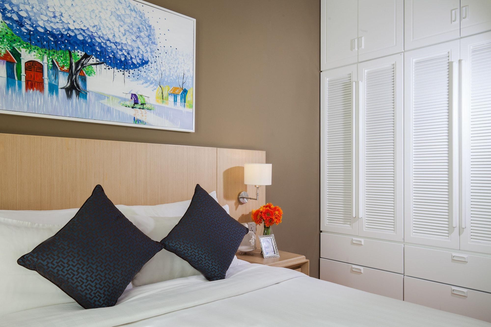 Somerset Хошимин Екстериор снимка A bedroom at the hotel