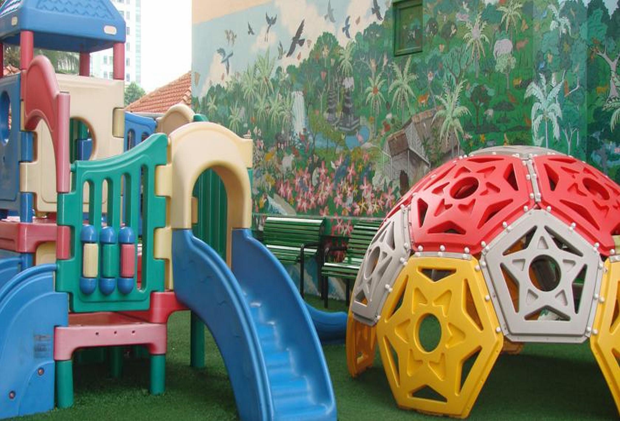 Somerset Хошимин Екстериор снимка Playground